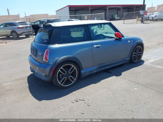 2006 MINI COOPER S WMWRE93516YB72360 Photo 3