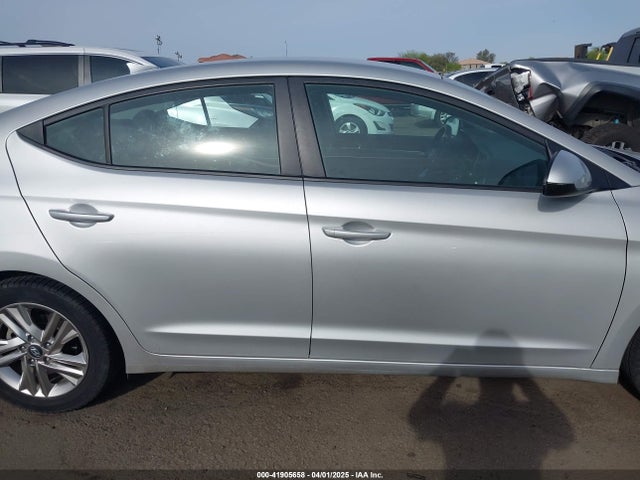 Hyundai ELANTRA SEL 2019 5NPD84LF6KH457564 Image 14