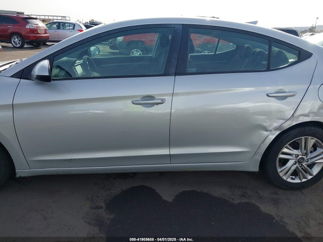 Hyundai ELANTRA SEL 2019 5NPD84LF6KH457564 Image 15