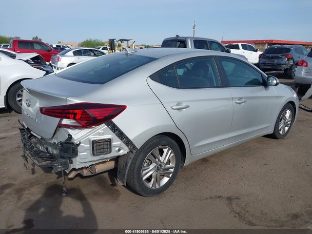 Hyundai ELANTRA SEL 2019 5NPD84LF6KH457564 Image 4