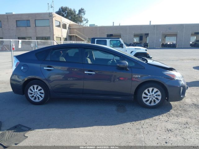 JTDKN3DP2F3072103 Toyota PRIUS PLUG-IN