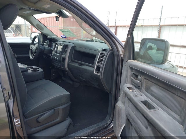 3C6RR6KG9MG563230 RAM 1500 Classic Tradesman  4x2 5'7 Box