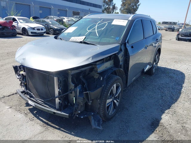 5N1AT3CA4MC801175 Nissan Rogue Sl Fwd