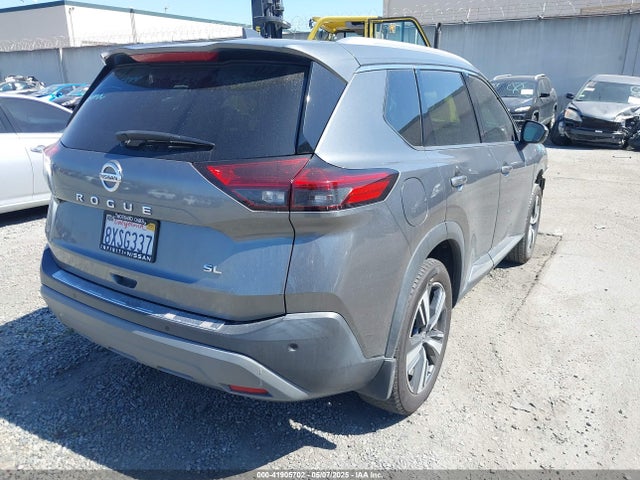 5N1AT3CA4MC801175 Nissan Rogue Sl Fwd