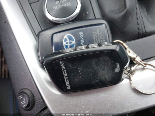JTM16RFV1ND523702 Toyota Rav4 Hybrid Se