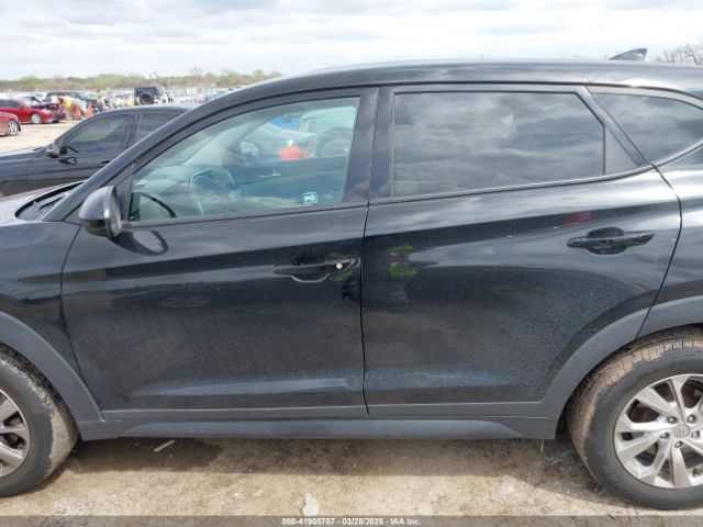 KM8J23A47KU936187 Hyundai TUCSON SE