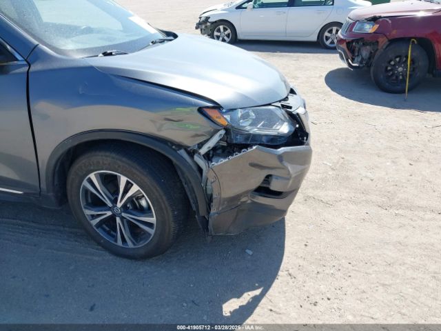 5N1AT2MV7JC733283 Nissan Rogue Sl