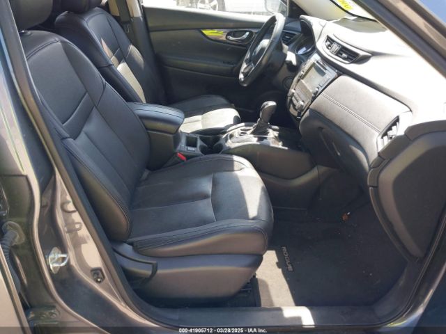 5N1AT2MV7JC733283 Nissan Rogue Sl