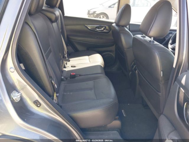 5N1AT2MV7JC733283 Nissan Rogue Sl