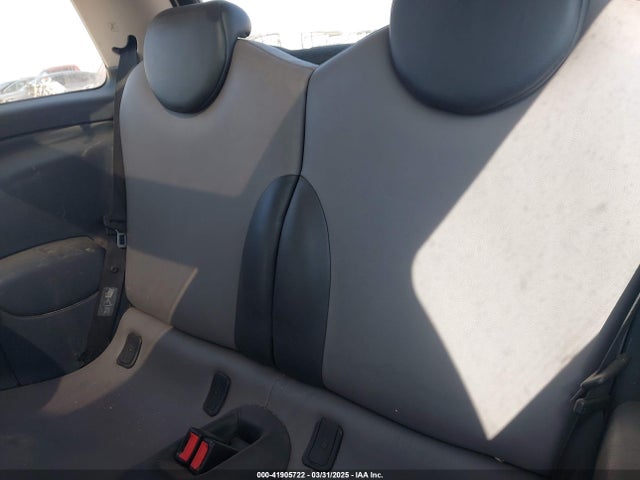2005 MINI COOPER S WMWRE33595TG96574 Photo 7
