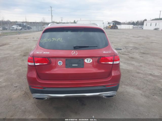 WDC0G4KB9HF118424 Mercedes-Benz Glc 300 4matic