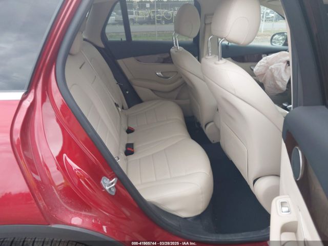 WDC0G4KB9HF118424 Mercedes-Benz Glc 300 4matic