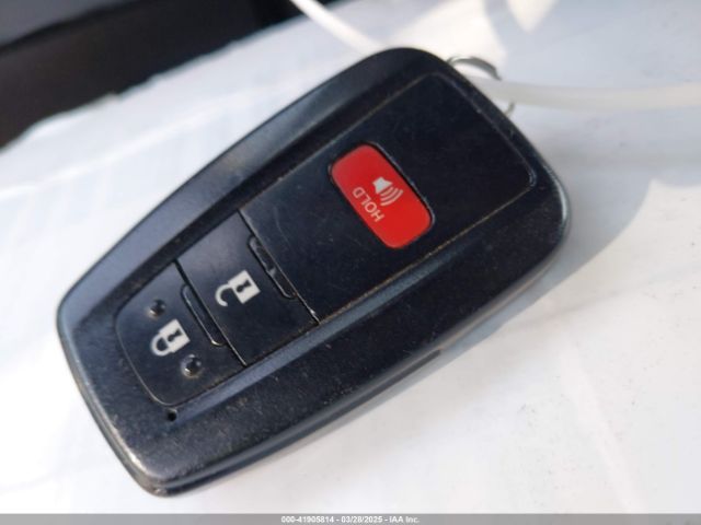JTDKARFU0G3025090 Toyota Prius Four
