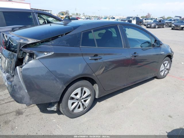 JTDKARFU0G3025090 Toyota Prius Four