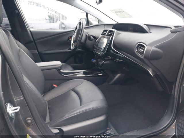JTDKARFU0G3025090 Toyota Prius Four