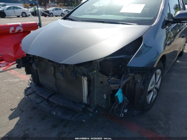 JTDKARFU0G3025090 Toyota Prius Four