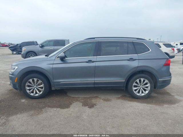 3VV3B7AX3JM000585 Volkswagen Tiguan 2.0t Se/2.0t Sel