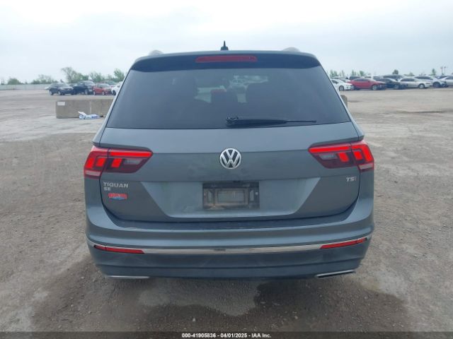 3VV3B7AX3JM000585 Volkswagen Tiguan 2.0t Se/2.0t Sel