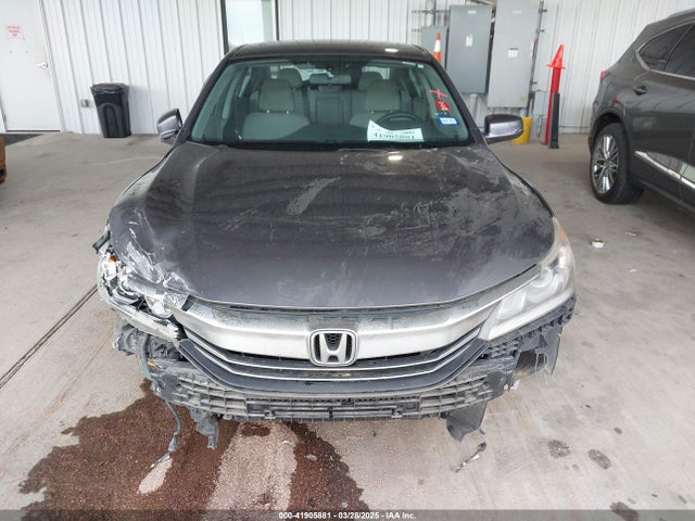 1HGCR2F78GA068670 Honda k24w1