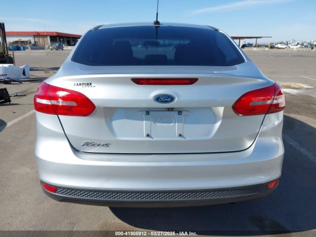 1FADP3E20FL351514 Ford FOCUS S