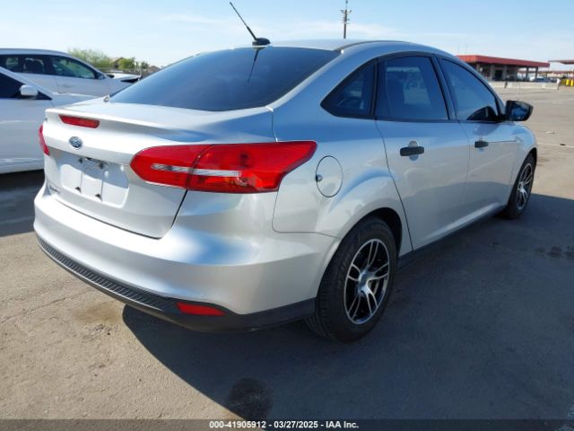 1FADP3E20FL351514 Ford FOCUS S