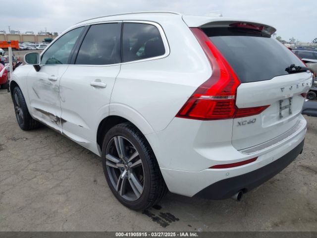 2021 VOLVO XC60 YV4102DK6M1828353 Photo 2