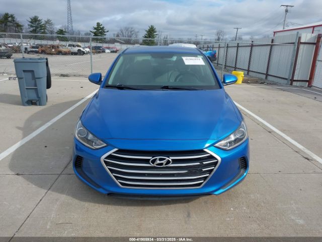 5NPD74LF8HH211188 Hyundai ELANTRA SE
