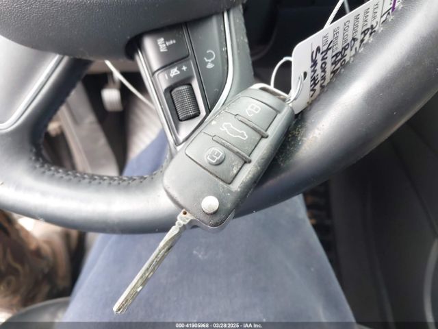 WA1LGAFE8FD003175 Audi Q7 3.0t Premium