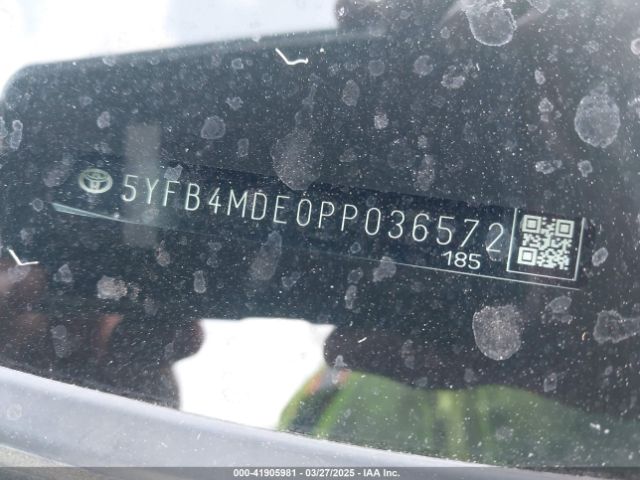 5YFB4MDE0PP036572 Toyota COROLLA LE