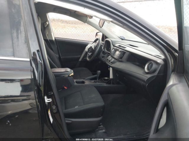 2T3ZFREV5JW430943 Toyota RAV4 LE
