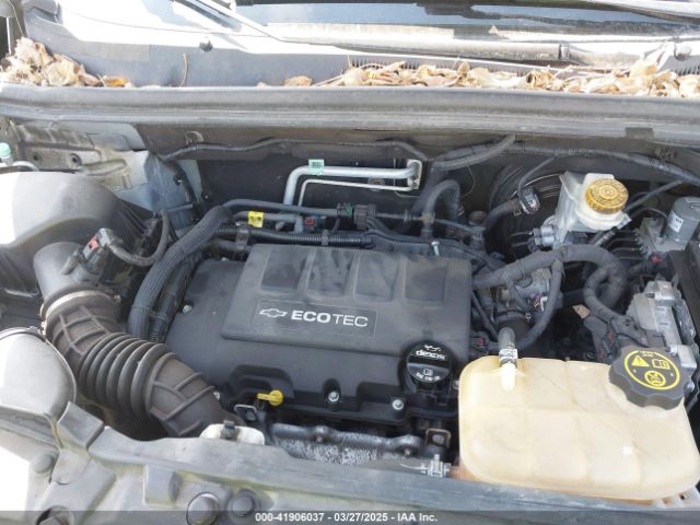 3GNCJPSB4HL175388 Chevrolet Trax Lt