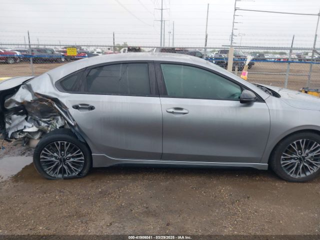 3KPF54ADXRE724304 KIA Forte Gt-line