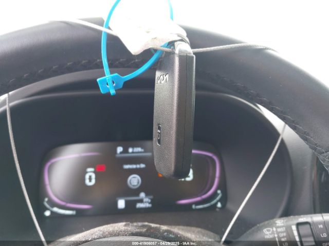 KNDJ33AU2P7216562 KIA SOUL EX