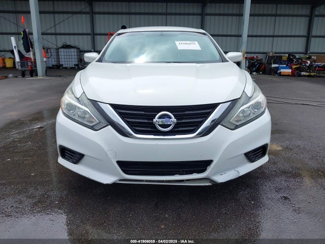 1N4AL3AP5HC130381 Nissan Altima 2.5 S