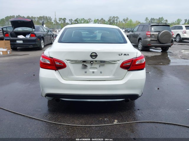 1N4AL3AP5HC130381 Nissan Altima 2.5 S