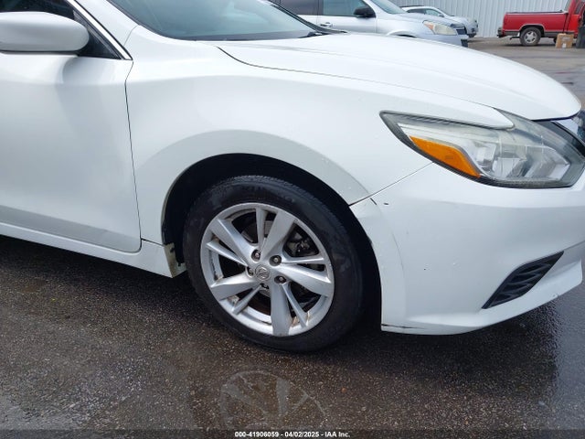 1N4AL3AP5HC130381 Nissan Altima 2.5 S