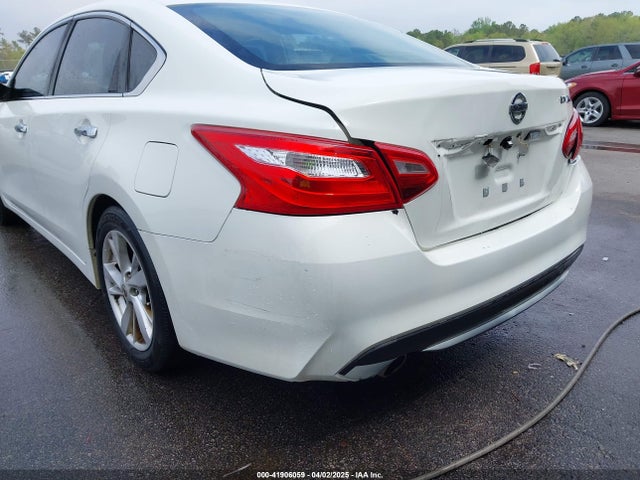 1N4AL3AP5HC130381 Nissan Altima 2.5 S