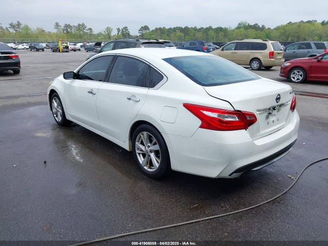 1N4AL3AP5HC130381 Nissan Altima 2.5 S