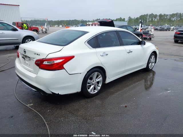 1N4AL3AP5HC130381 Nissan Altima 2.5 S