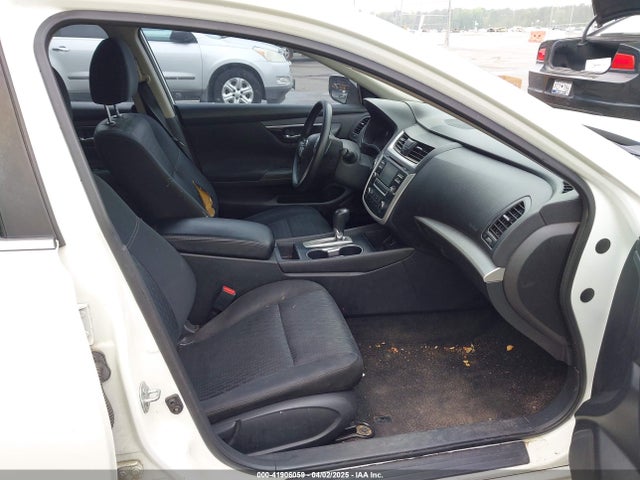 1N4AL3AP5HC130381 Nissan Altima 2.5 S