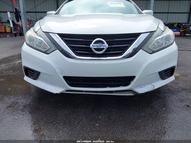 1N4AL3AP5HC130381 Nissan Altima 2.5 S