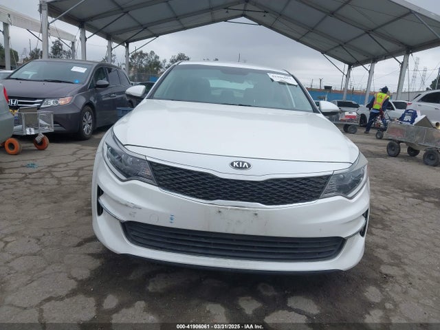 KNAGT4L37H5160410 KIA Optima Lx
