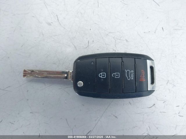KNDJP3A56G7275630 KIA SOUL +