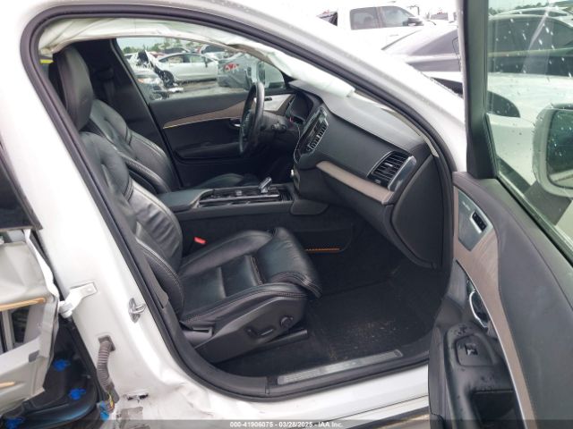YV4BR00L7L1597555 Volvo Xc90 Hybrid T8 Inscription 6 Passenger