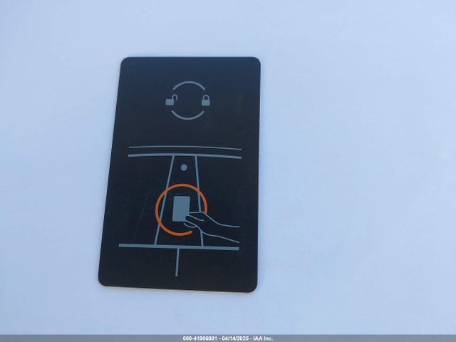 2023 TESLA MODEL Y 7SAYGDEE0PF909610 Photo 10