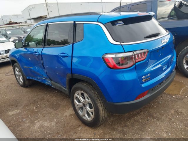 3C4NJDBN8ST579912 Jeep Compass Latitude 4x4
