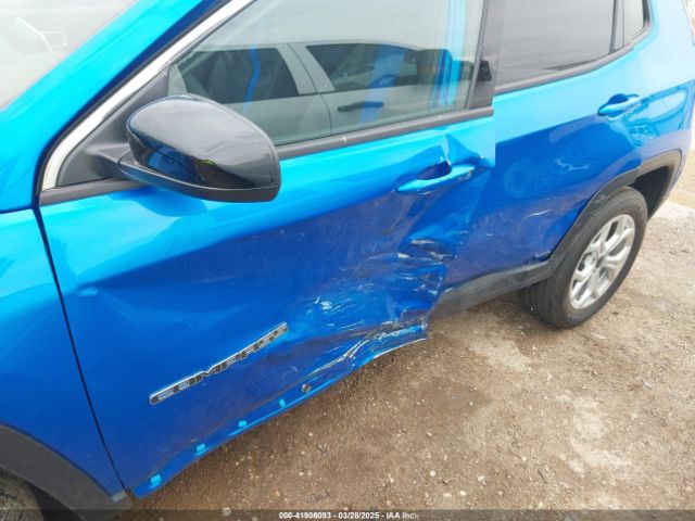 3C4NJDBN8ST579912 Jeep Compass Latitude 4x4