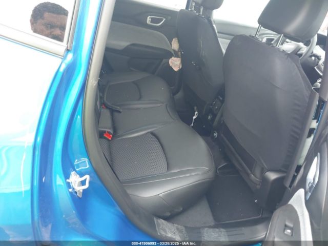 3C4NJDBN8ST579912 Jeep Compass Latitude 4x4