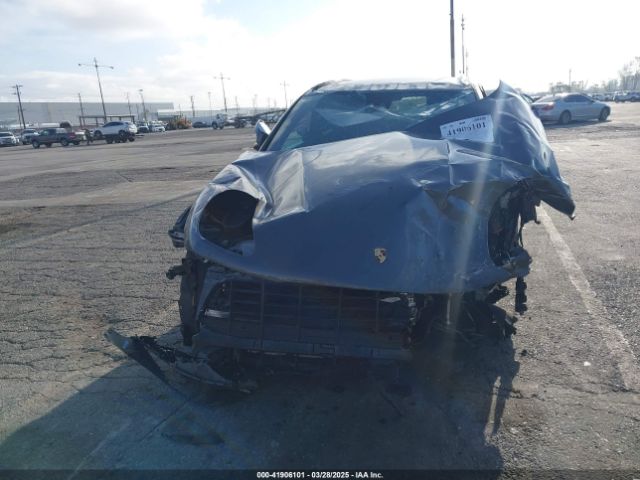 2018 PORSCHE MACAN WP1AA2A54JLB14685 Photo 5