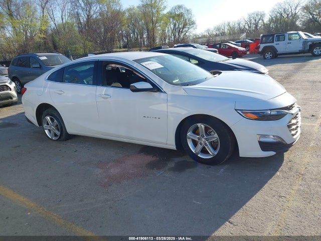 1G1ZD5ST1PF207383 Chevrolet Malibu Fwd 1lt
